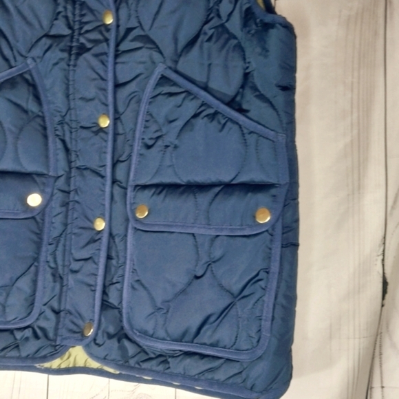 J.Crew Signature Puffer Vest Size S - Picture 12 of 12